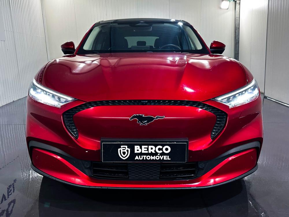 ford-mustang-mach-e-2021-eletrico-0cc