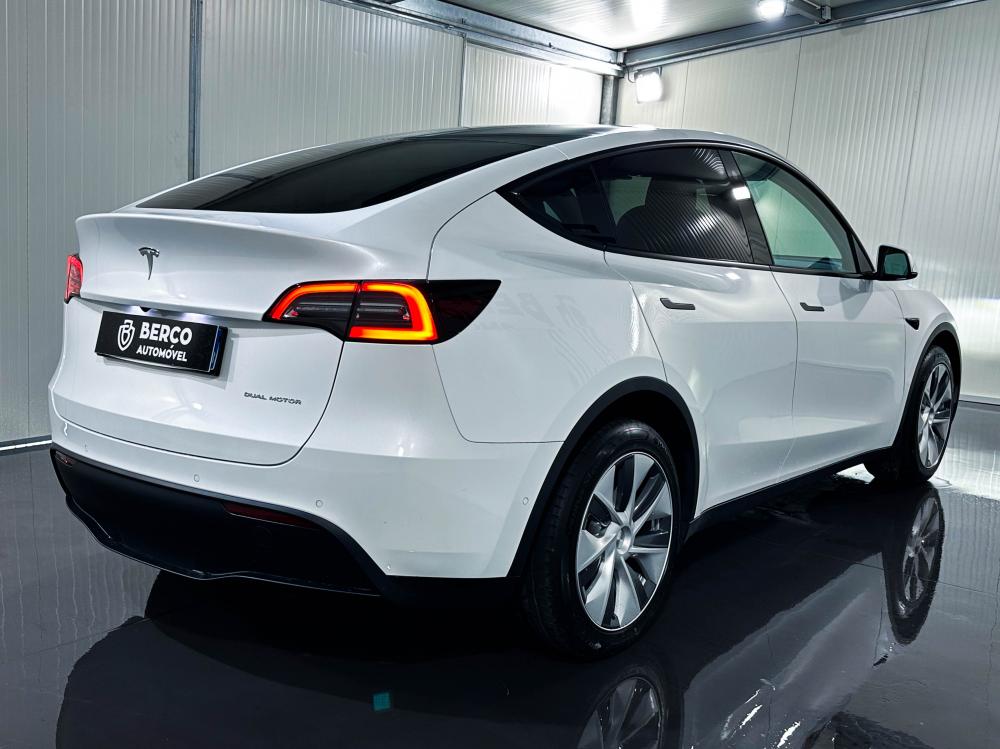 tesla-model-y-2022-eletrico-0cc