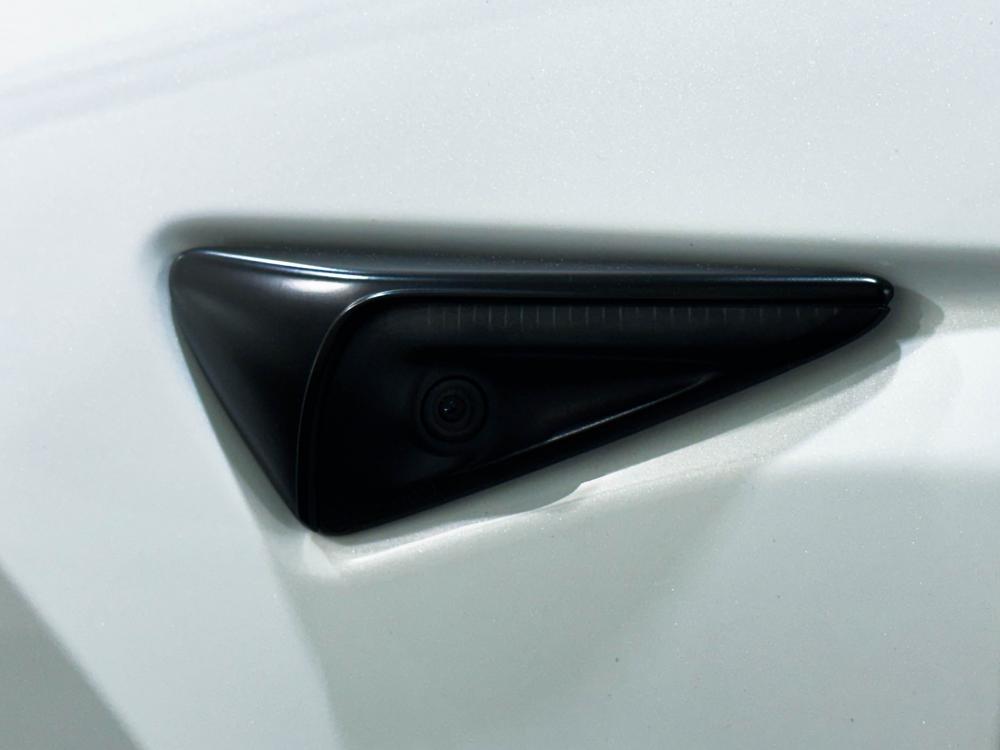 tesla-model-y-2022-eletrico-0cc