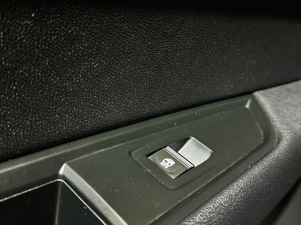 renault-rafale-2025-hibrido-a-gasolina-1199cc