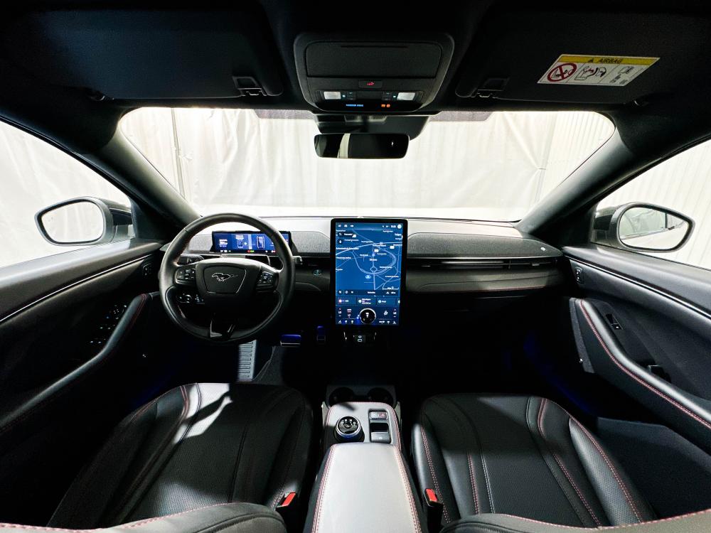 ford-mustang-mach-e-2023-eletrico-0cc
