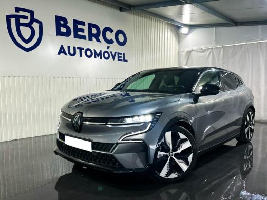 renault-megane-e-tech-2022-eletrico-0cc