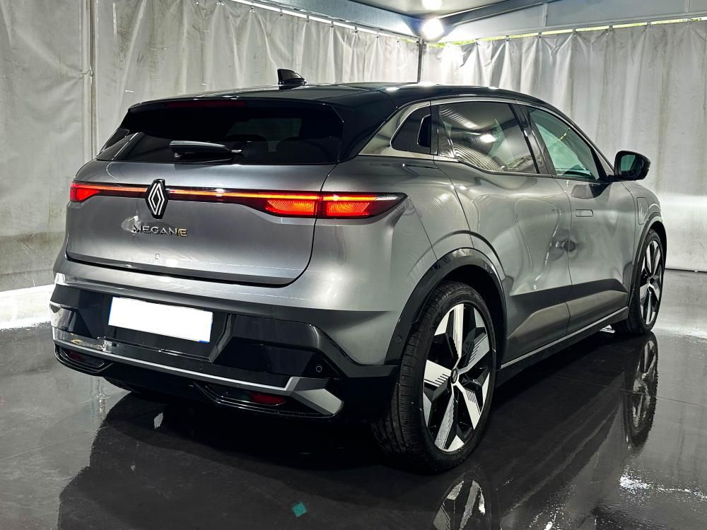 renault-megane-e-tech-2022-eletrico-0cc