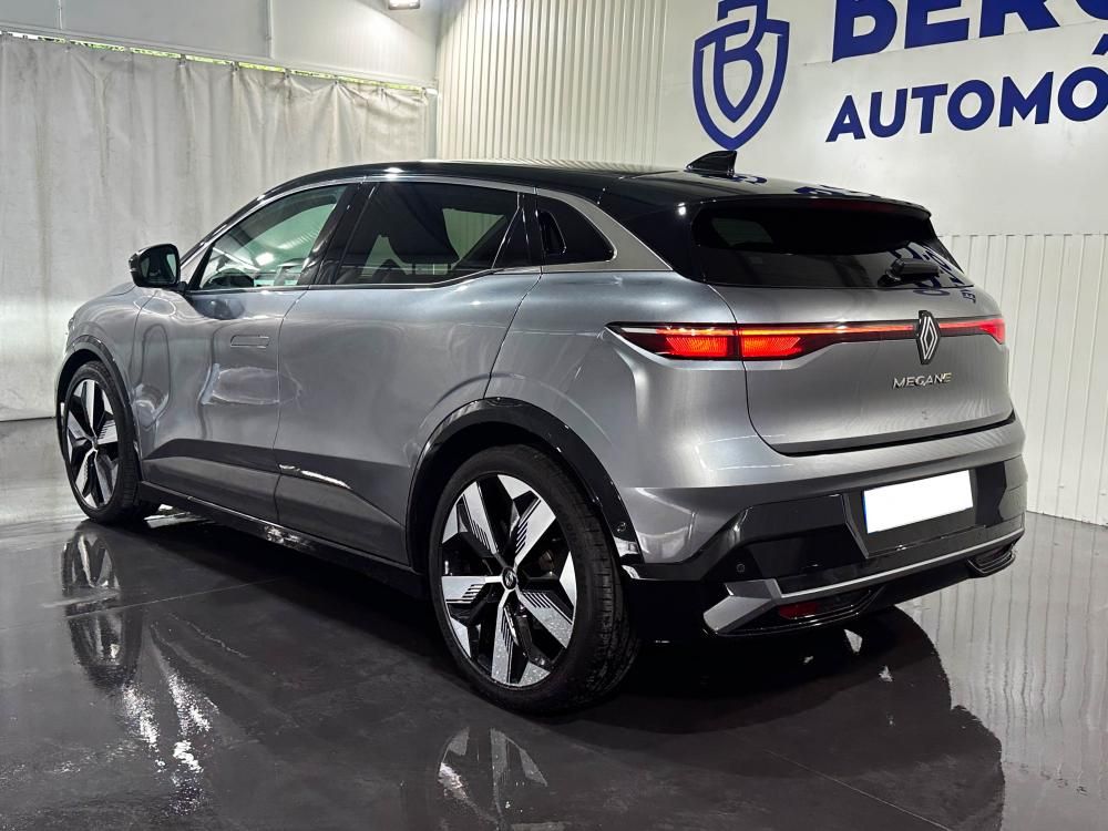 renault-megane-e-tech-2022-eletrico-0cc