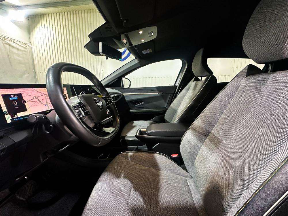 renault-megane-e-tech-2022-eletrico-0cc