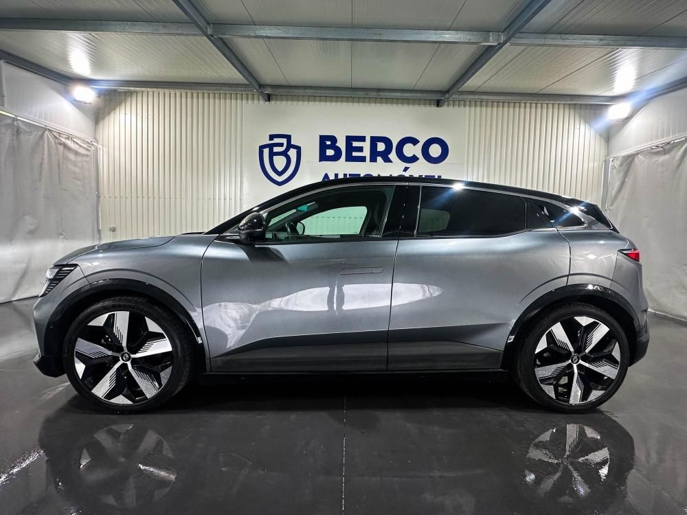 renault-megane-e-tech-2022-eletrico-0cc