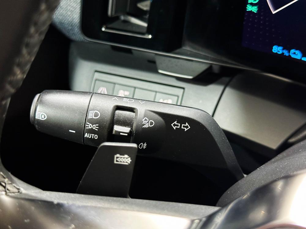 renault-megane-e-tech-2022-eletrico-0cc