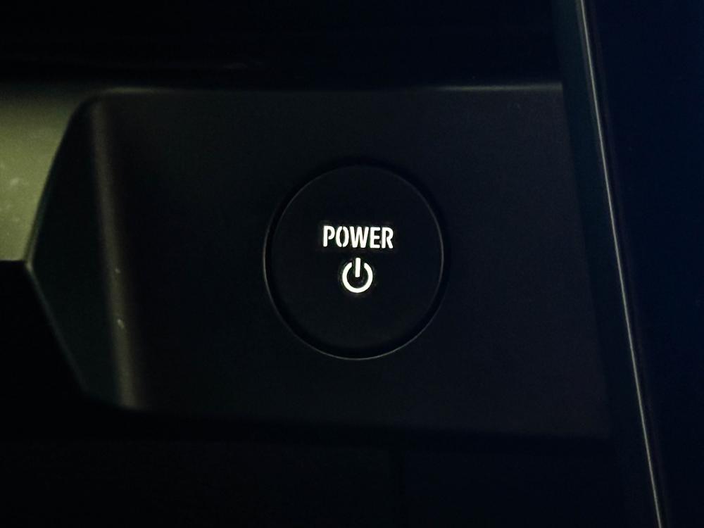 renault-megane-e-tech-2022-eletrico-0cc