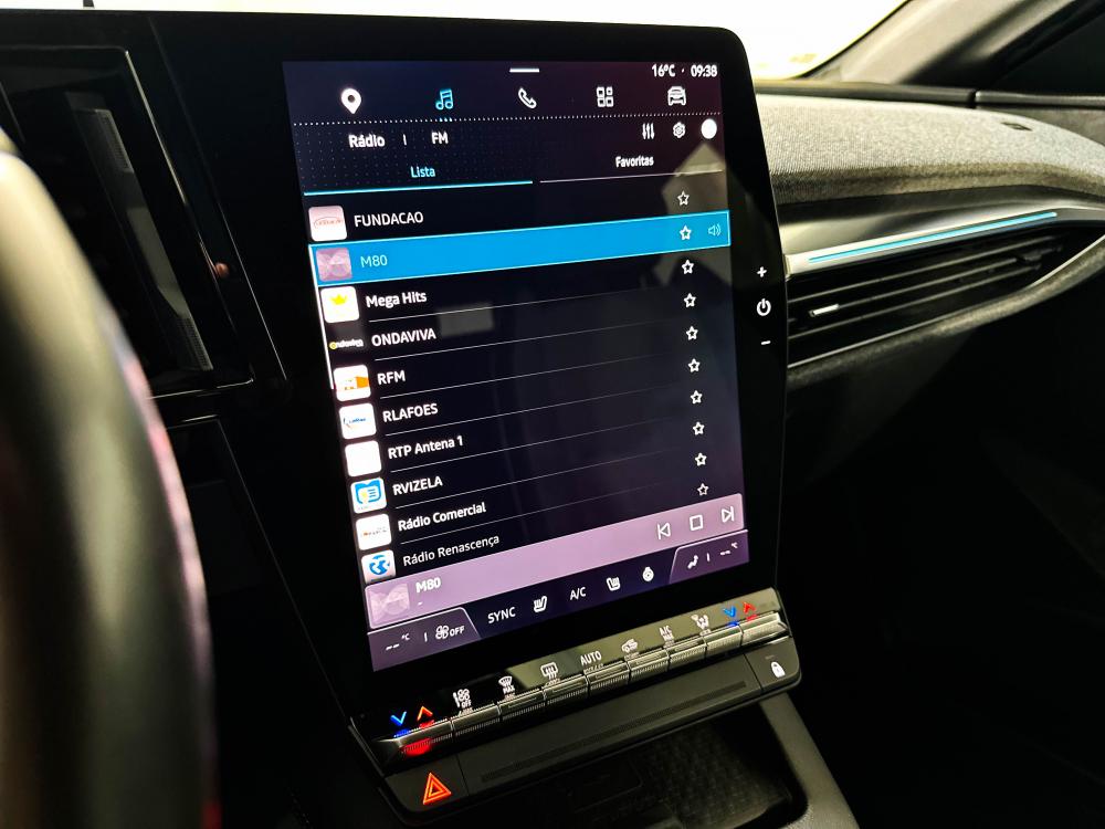 renault-megane-e-tech-2022-eletrico-0cc