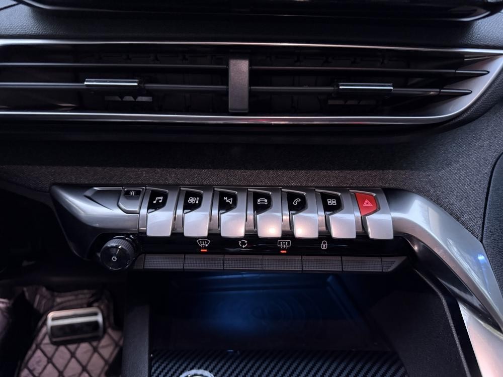 peugeot-3008-2017-diesel-1560cc