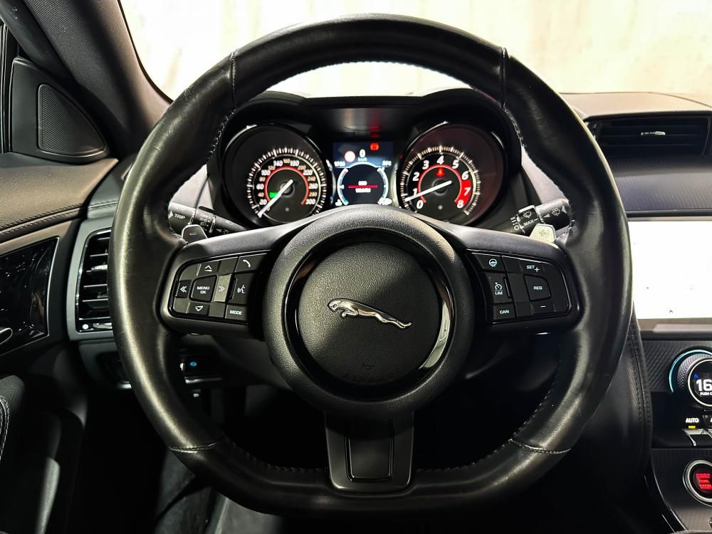 jaguar-f-type-2020-gasolina-1997cc