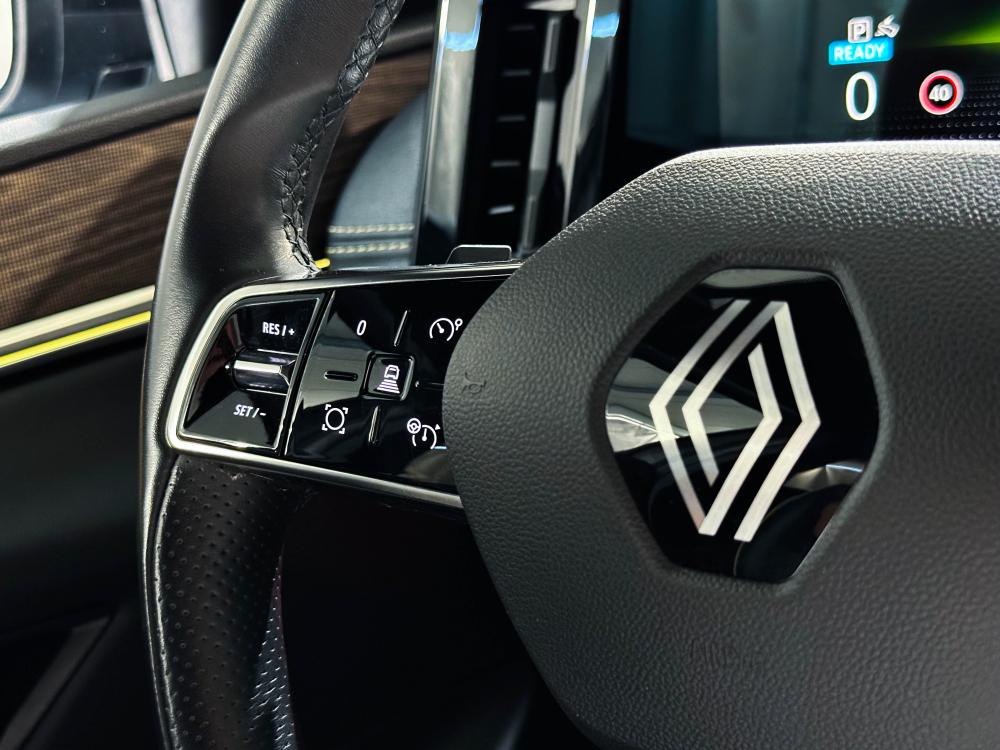 renault-megane-e-tech-2022-eletrico-0cc