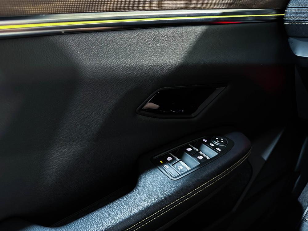 renault-megane-e-tech-2022-eletrico-0cc