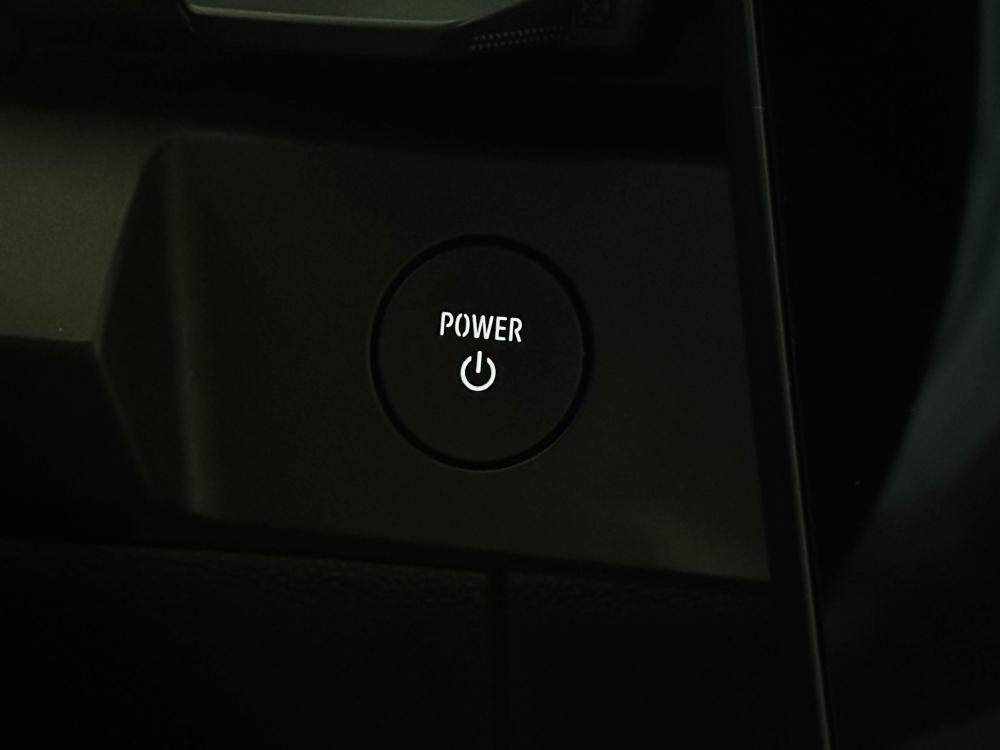 renault-megane-e-tech-2022-eletrico-0cc