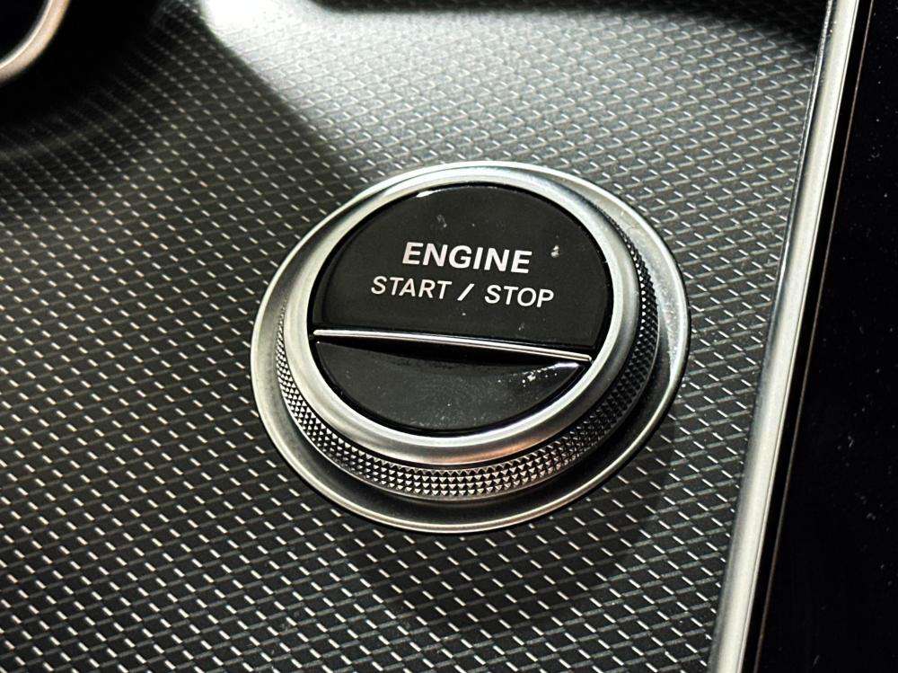 mercedes-benz-classe-c-2022-hibrido-a-gasolina-1999cc