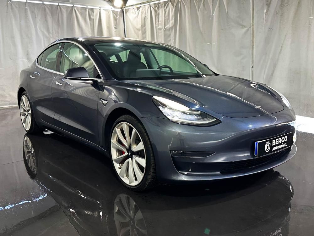 tesla-model-3-2019-eletrico-0cc