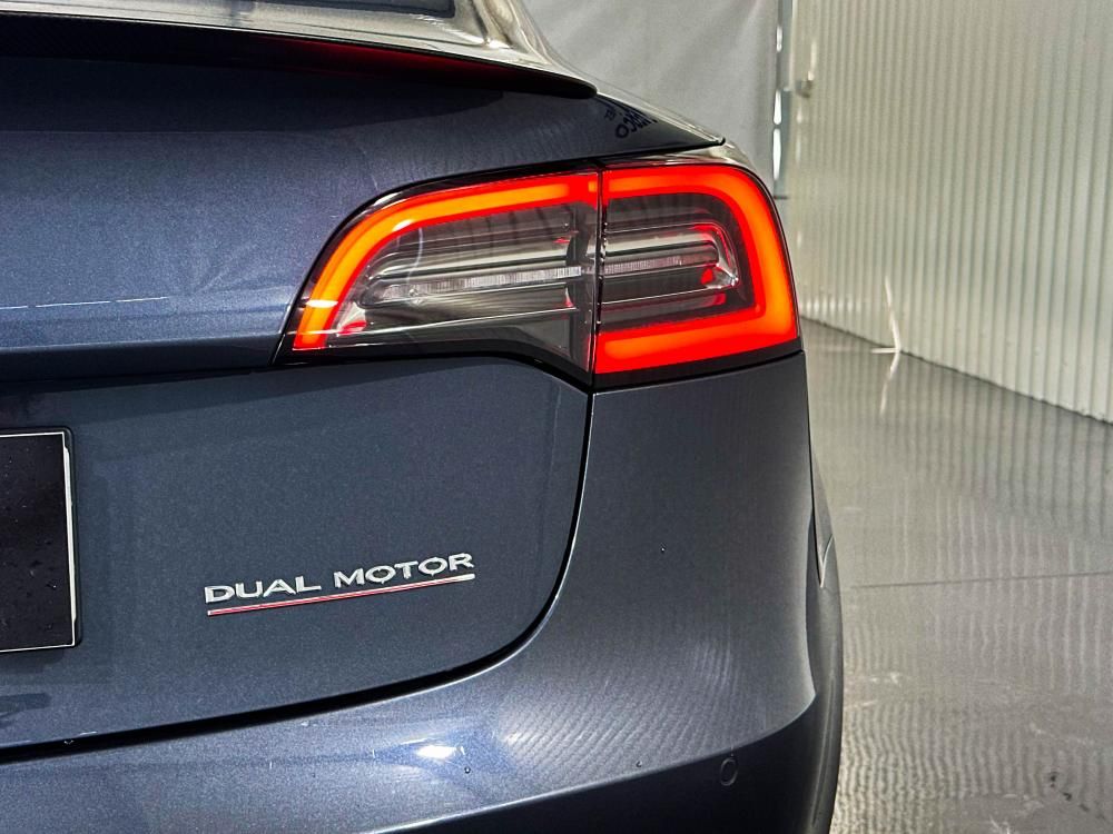 tesla-model-3-2019-eletrico-0cc