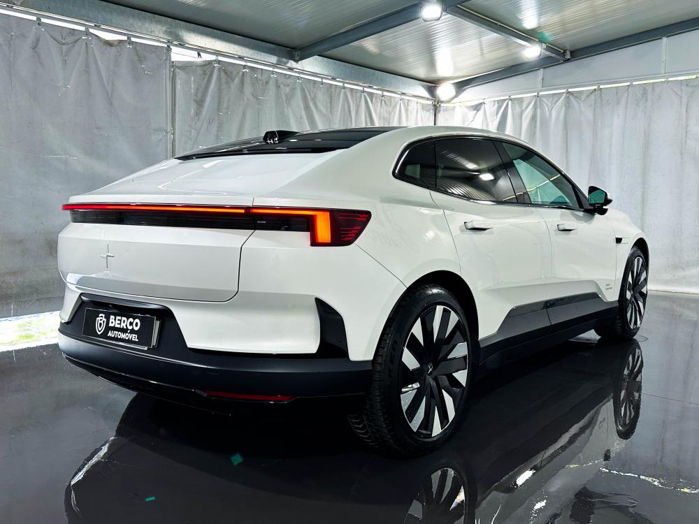 polestar-4-2024-eletrico-0cc