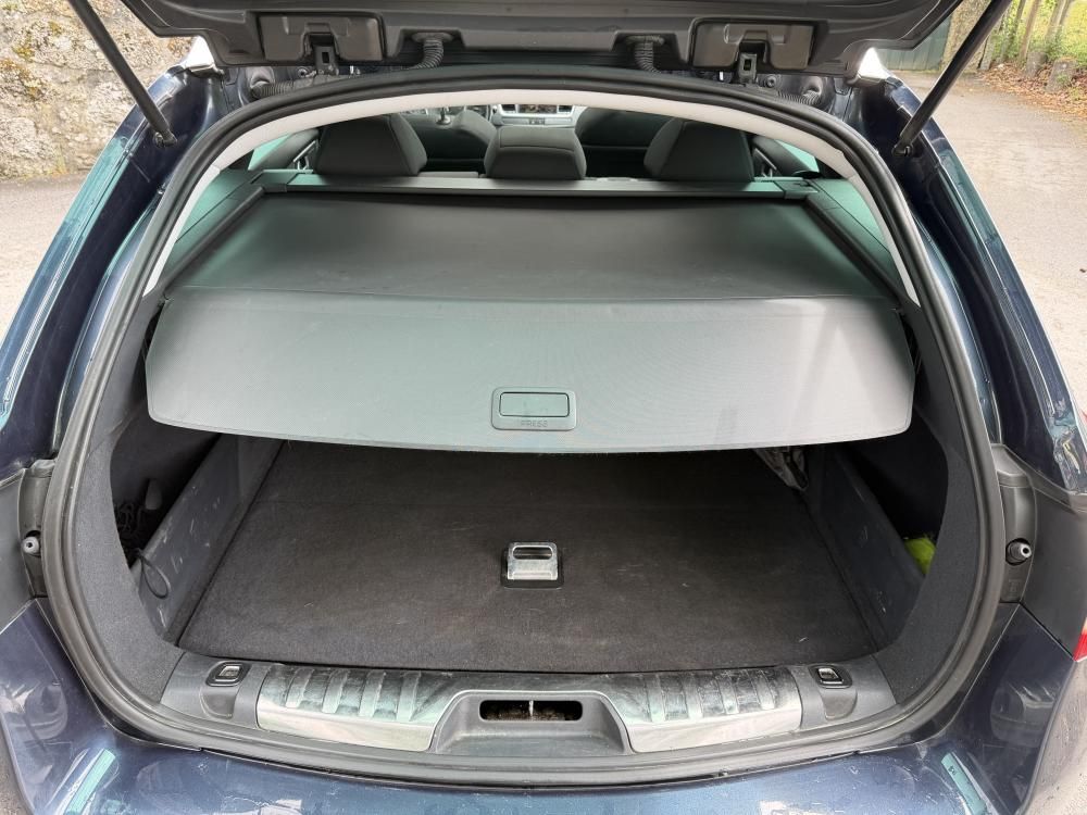 peugeot-508-sw-2012-diesel-1560cc