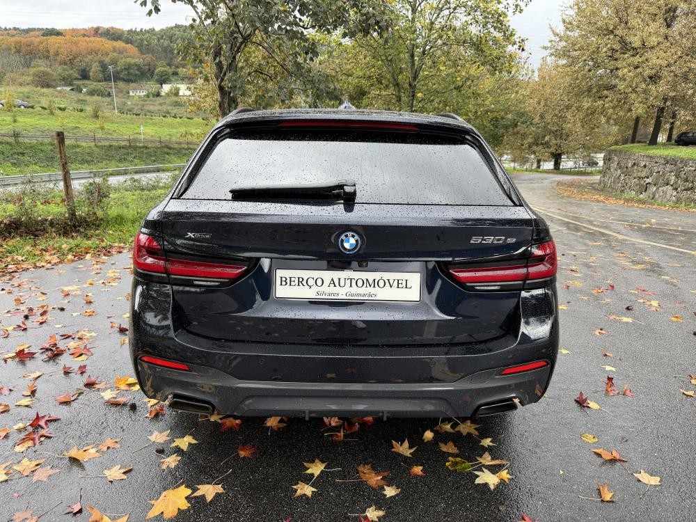 bmw-serie-5-2023-hibrido-a-gasolina-1998cc