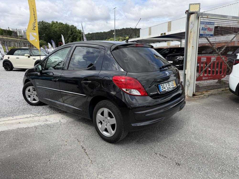 peugeot-207-2010-diesel-1398cc