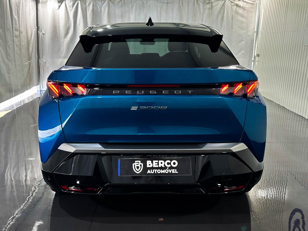 peugeot-e-3008-2024-eletrico-0cc