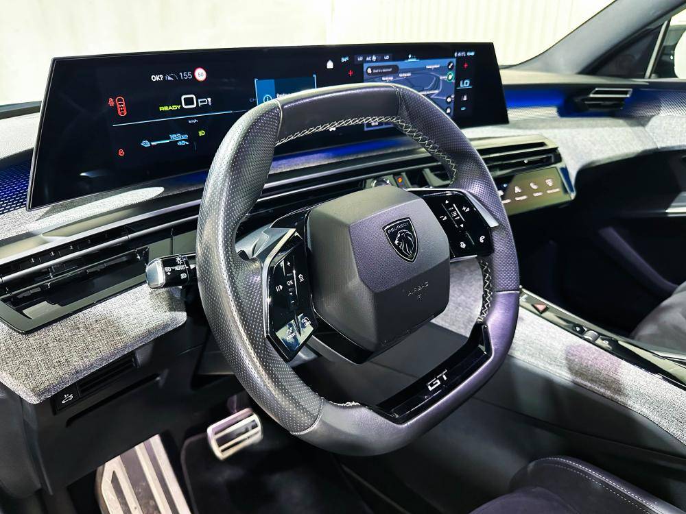 peugeot-e-3008-2024-eletrico-0cc