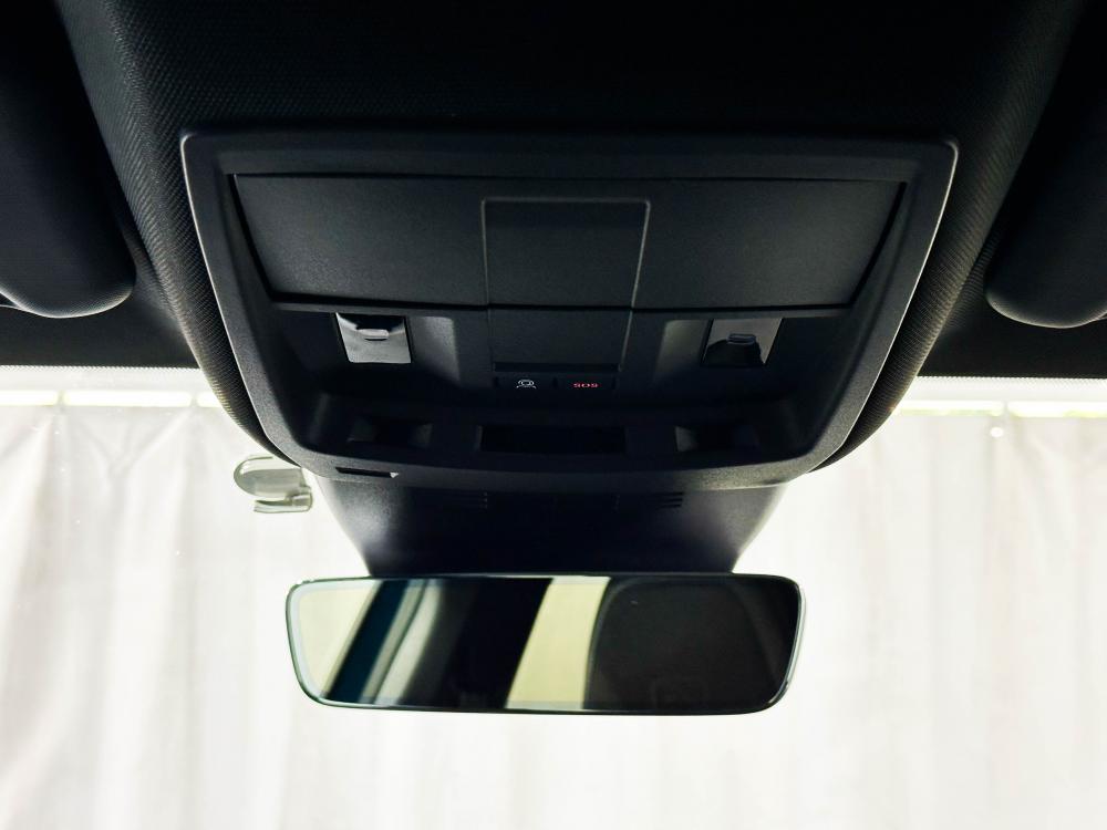 peugeot-e-3008-2024-eletrico-0cc