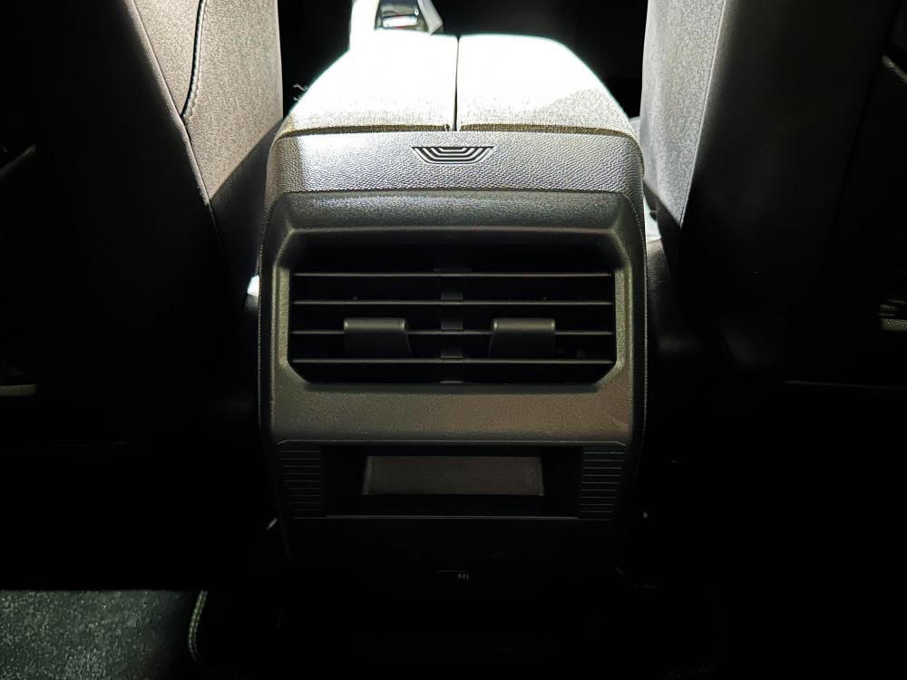 peugeot-e-3008-2024-eletrico-0cc