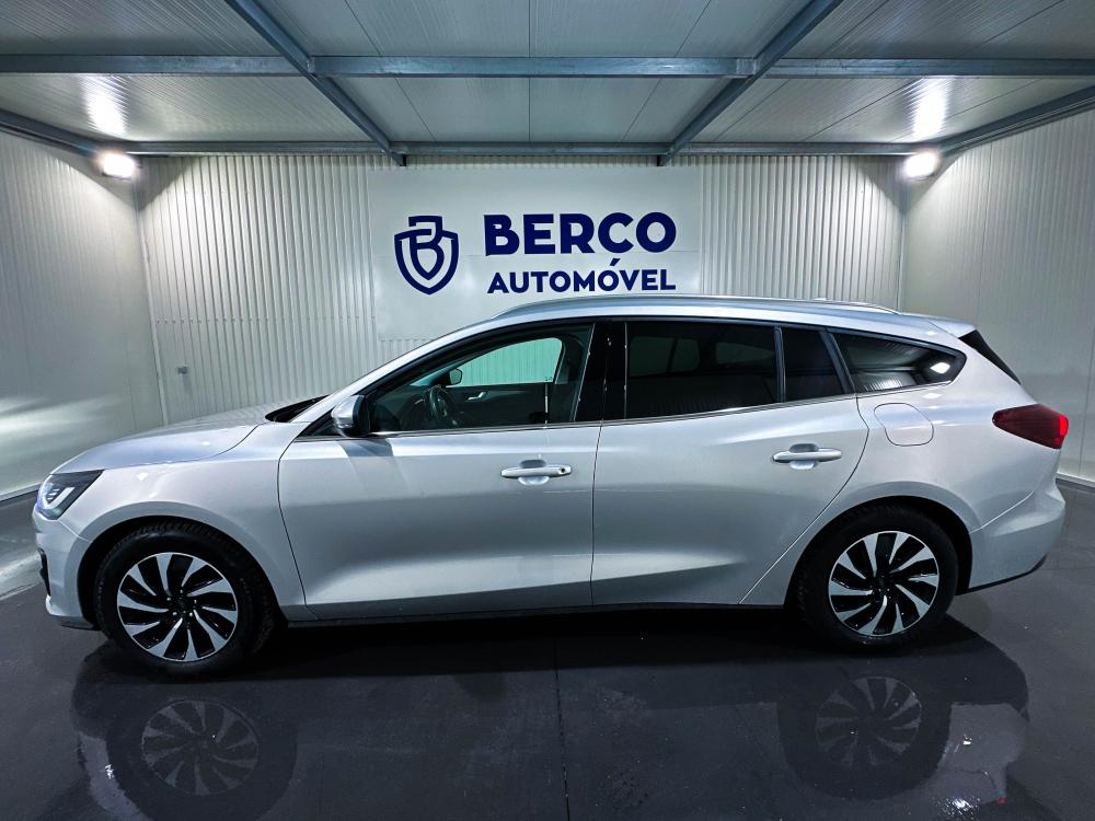 ford-focus-sw-2023-gasolina-999cc