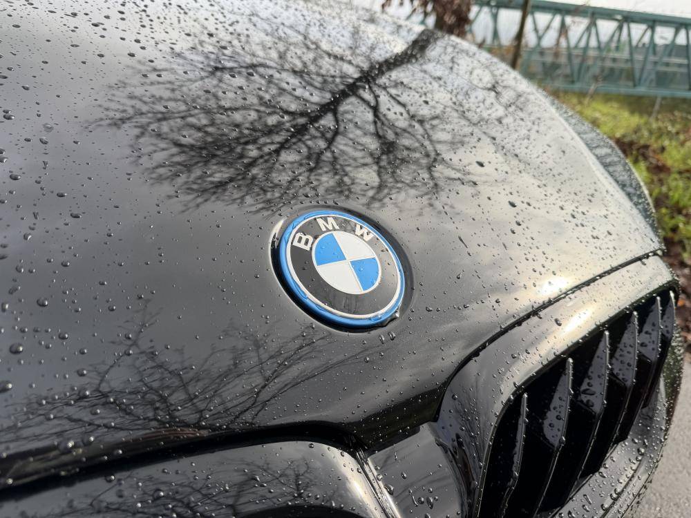 bmw-serie-5-2023-hibrido-a-gasolina-1998cc