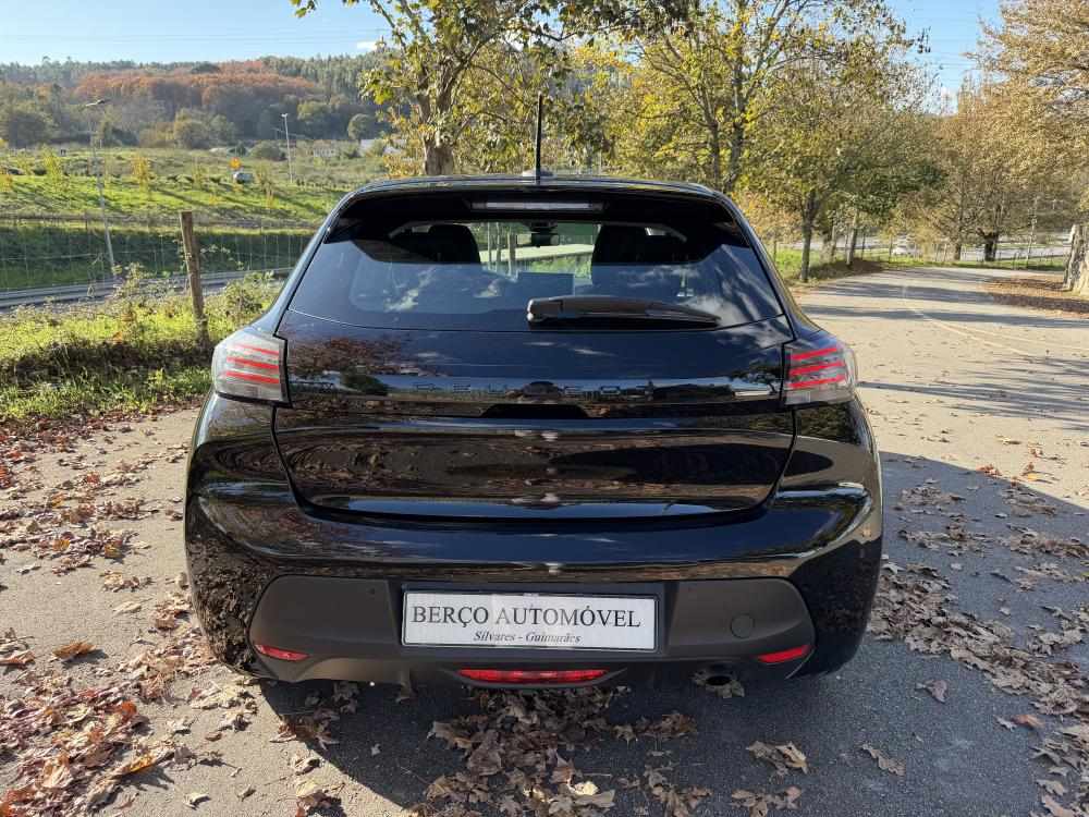 peugeot-208-2024-gasolina-1199cc