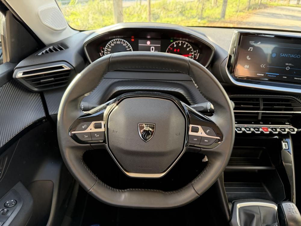 peugeot-208-2024-gasolina-1199cc