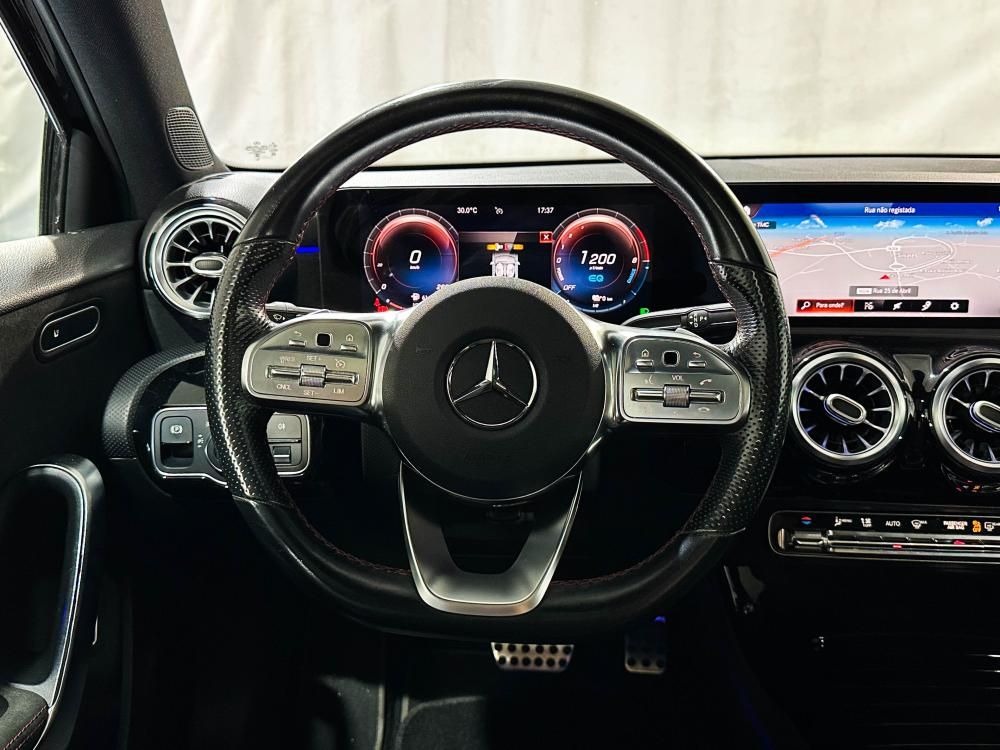 mercedes-benz-classe-a-2021-hibrido-a-gasolina-1332cc