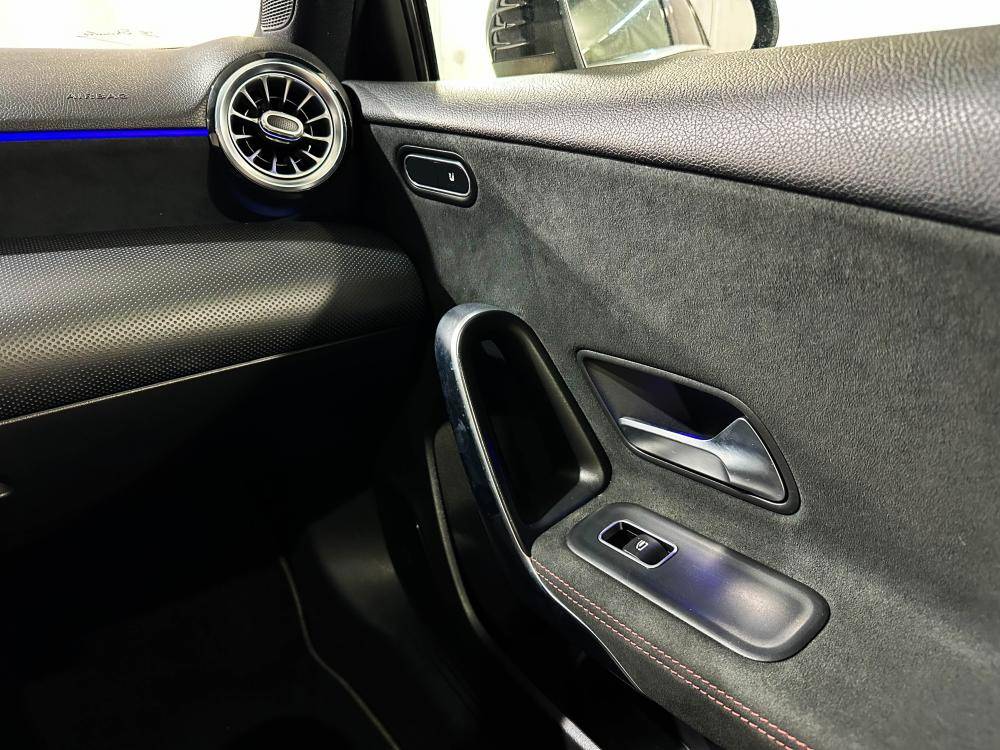 mercedes-benz-classe-a-2021-hibrido-a-gasolina-1332cc