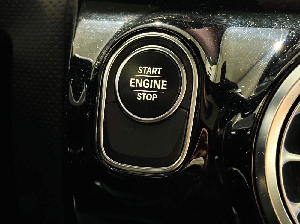 mercedes-benz-classe-a-2021-hibrido-a-gasolina-1332cc