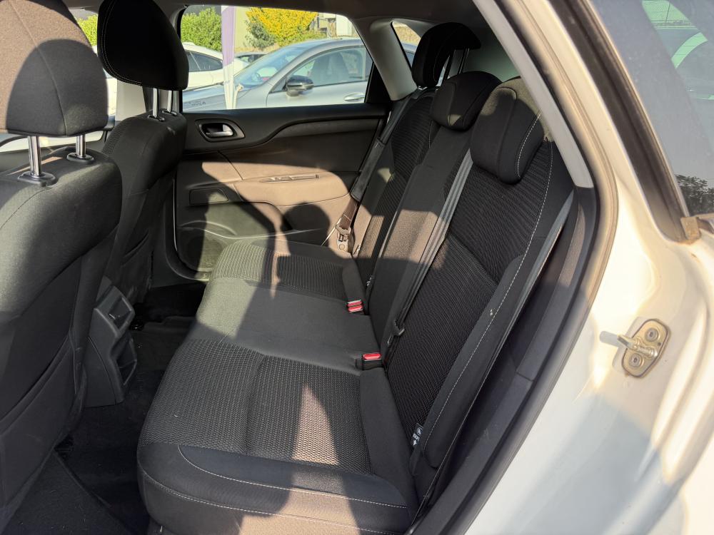 citroen-c4-2018-diesel-1560cc