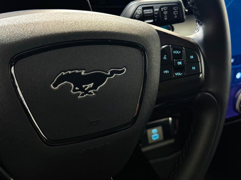 ford-mustang-mach-e-2022-eletrico-0cc