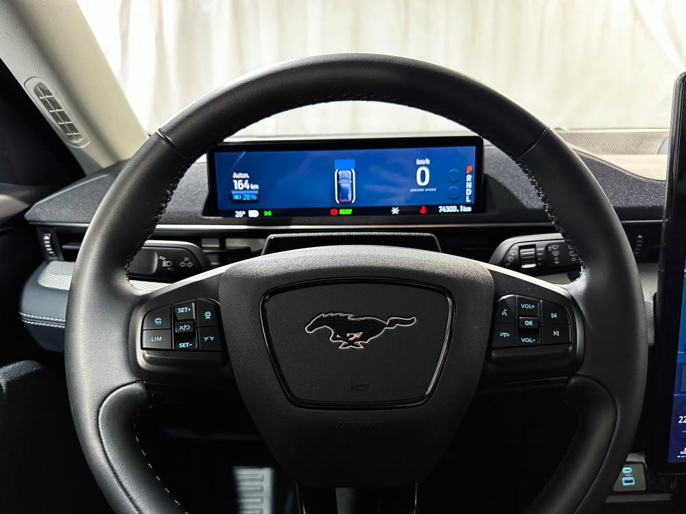 ford-mustang-mach-e-2022-eletrico-0cc