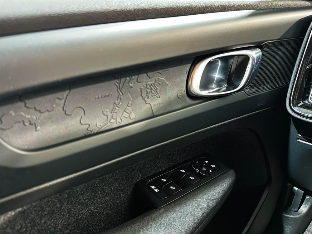 volvo-c40-2023-eletrico-0cc