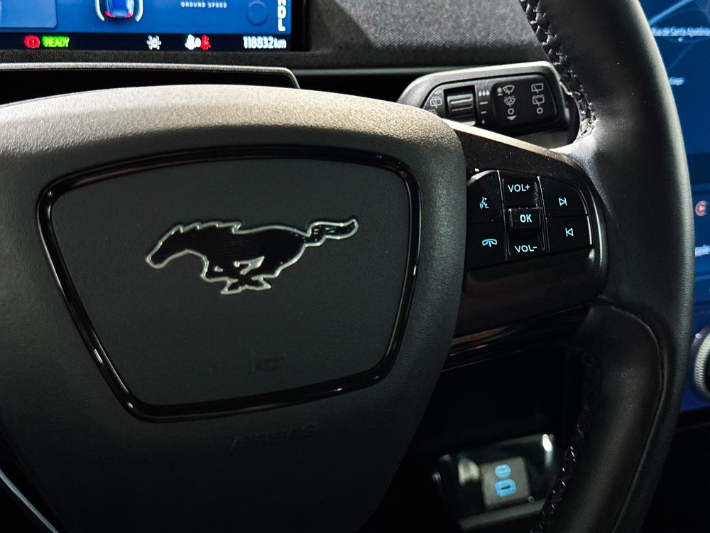 ford-mustang-mach-e-2021-eletrico-0cc