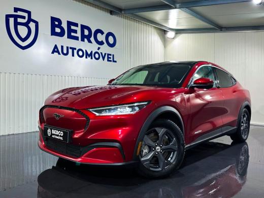 ford-mustang-mach-e-2021-eletrico-0cc
