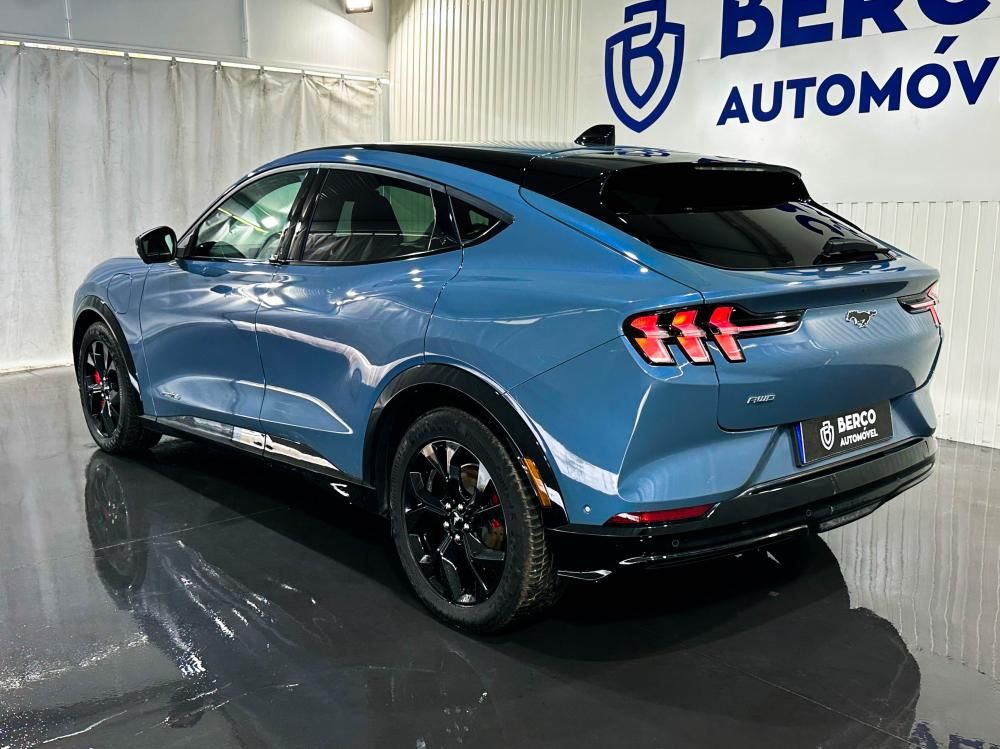 ford-mustang-mach-e-2023-eletrico-0cc