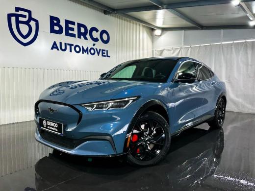 ford-mustang-mach-e-2023-eletrico-0cc