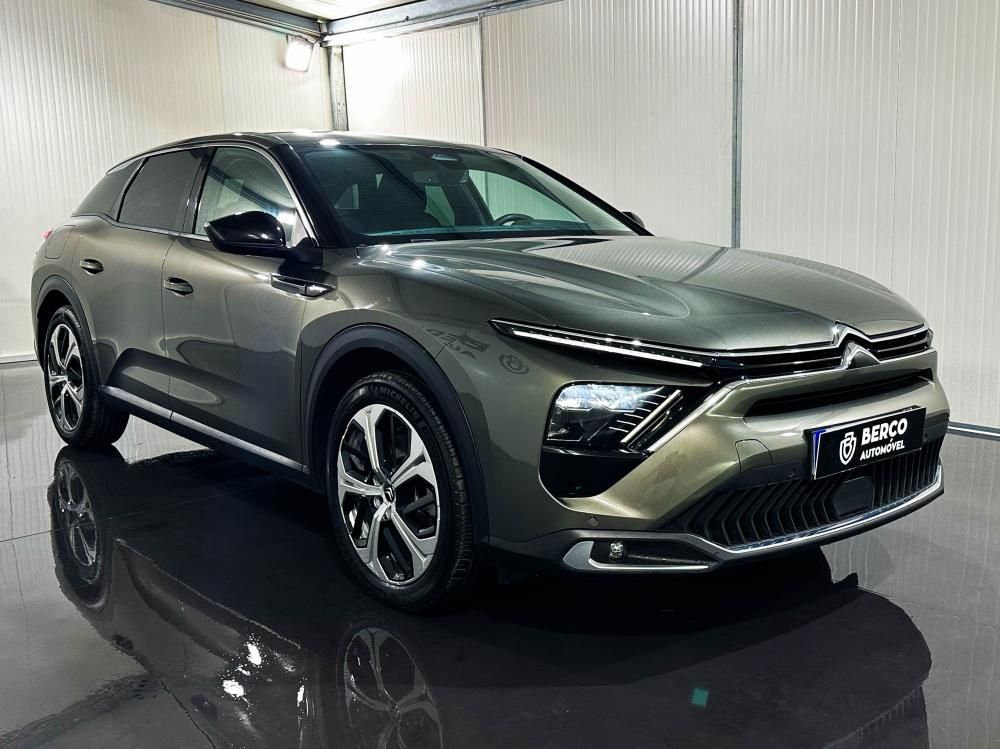 citroen-c5-x-2023-hibrido-a-gasolina-1598cc