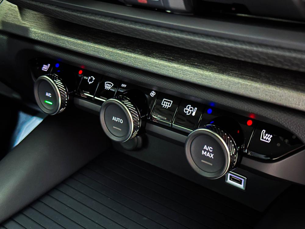 citroen-c5-x-2023-hibrido-a-gasolina-1598cc