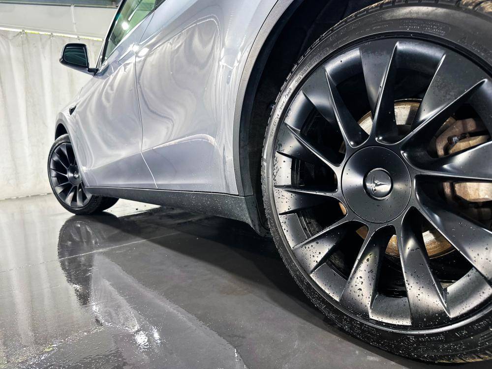 tesla-model-y-2023-eletrico-0cc