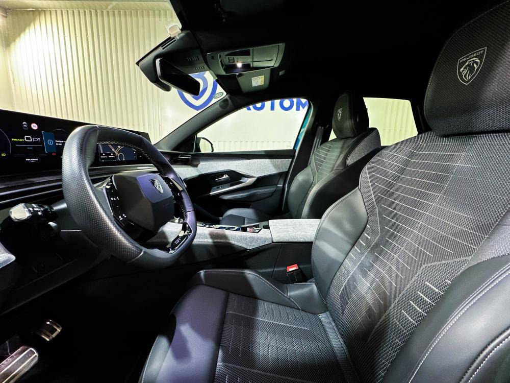 peugeot-e-3008-2025-eletrico-0cc