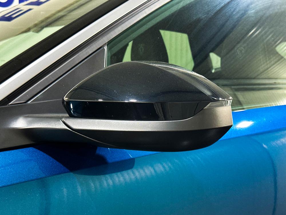 peugeot-e-3008-2025-eletrico-0cc
