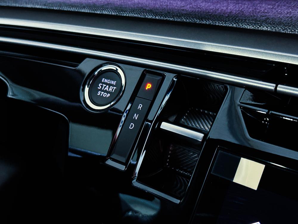 peugeot-e-3008-2025-eletrico-0cc